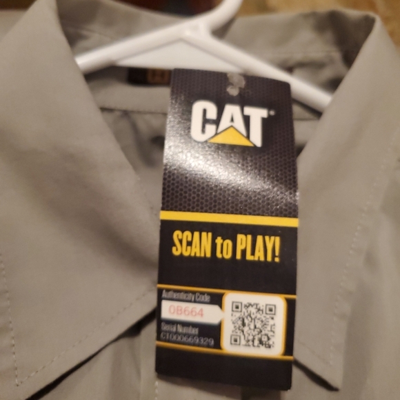 Women's Gray Button-Up Blouse - Picture 5 of 7